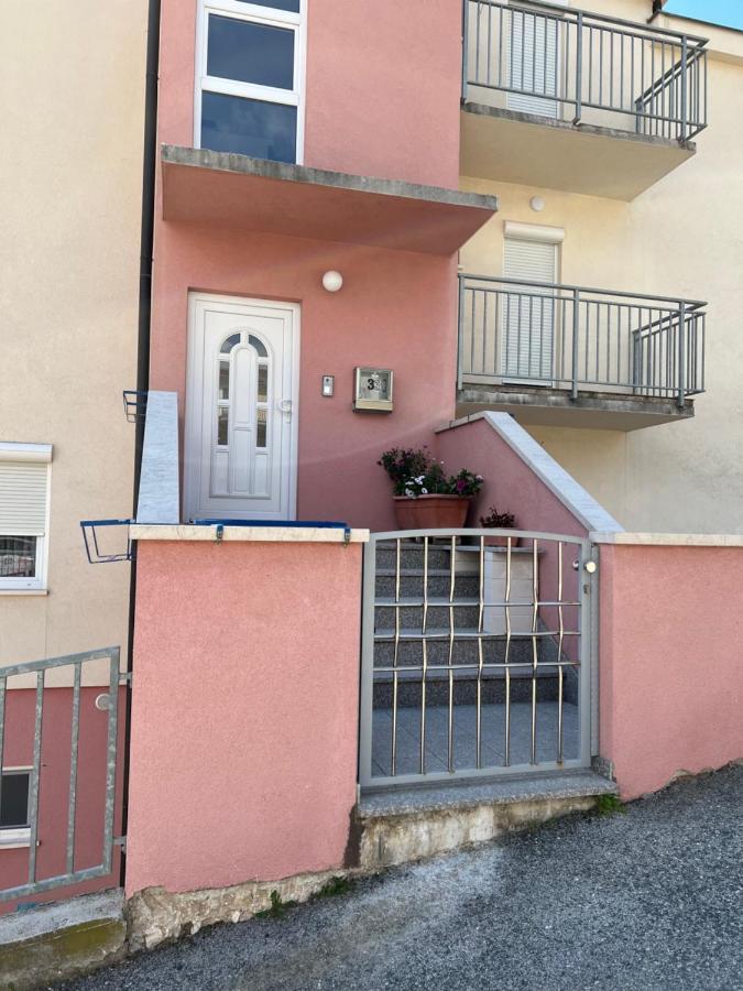 Luxury Apartment Laluna Kamen Exteriör bild